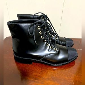Beneducci black lace up boots booties contrast toe size 9 made in Brazil
